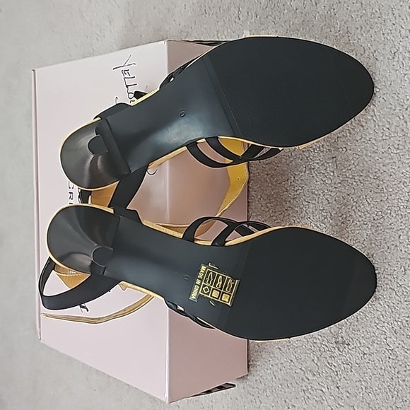 BRAND NEW, NEVER WORN, YELLOW/BLACK FABRIC SANDALS - Picture 5 of 5
